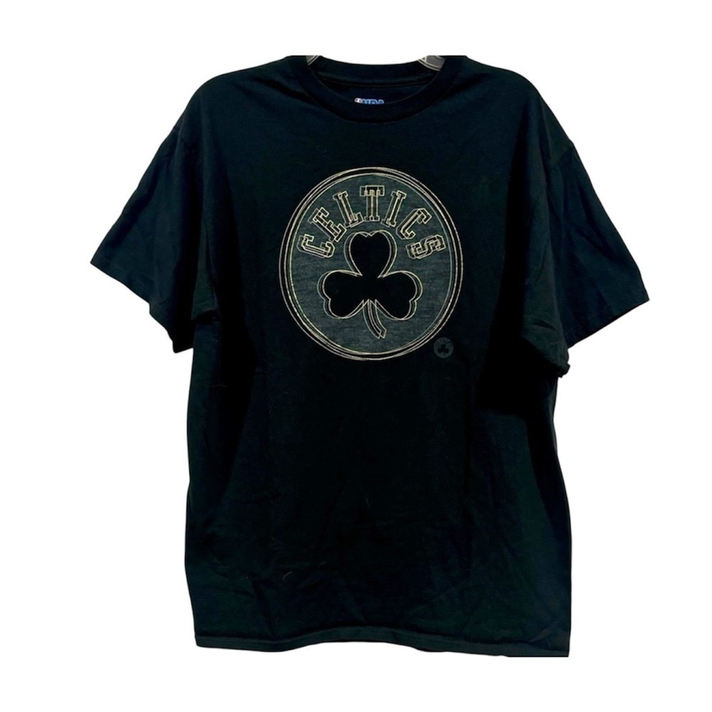 Boston Celtics T Shirt Mens Large Black Gold Clover Graphic NBA Basketball Tee